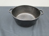 Lodge No 2 Cast Iron Dutch Oven