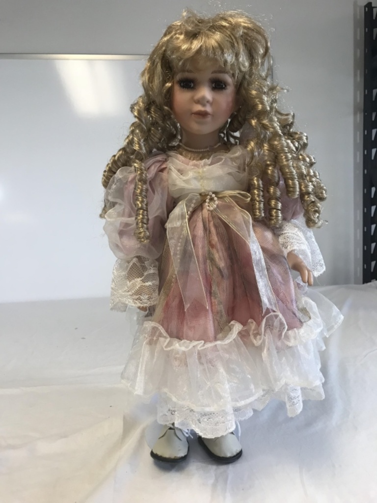 royal cathay collection porcelain doll