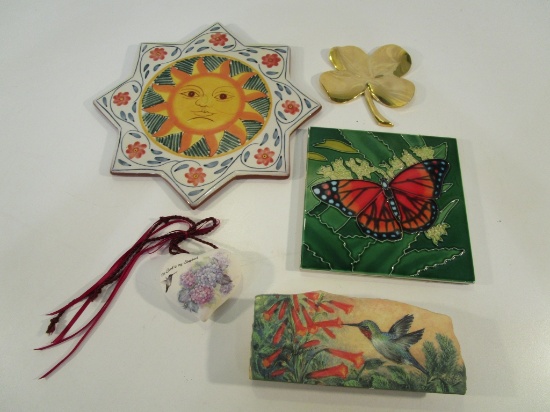 Lot of 5 Garden Decorative Items