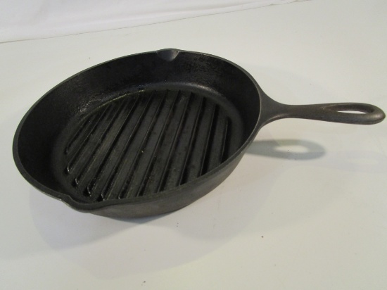 Lodge Cast Iron Skillet