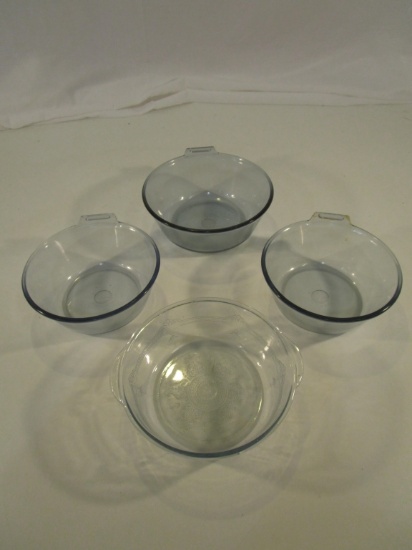 Lot of 4 Vintage Pyrex and Fire King Bowls