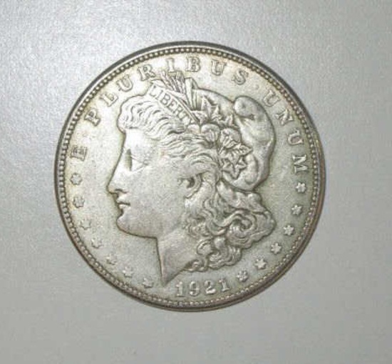 Ungraded 1921-S Morgan Silver Dollar 1$
