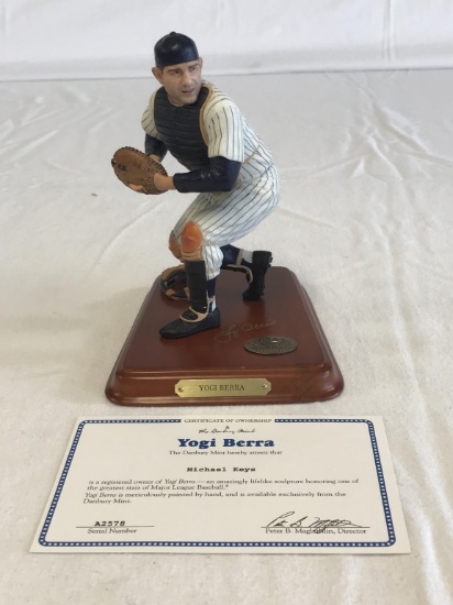YOGI BERRA Yankees Danbury Mint Figure with COA