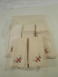 Vintage Tablecloth & 8 Hand Embroidered Napkins