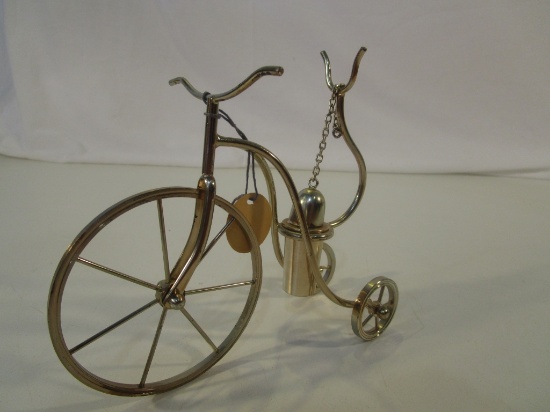 Metal Tricycle w/ Small Shaker