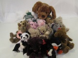 Lot of 17 Stuffed Animals