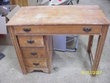 Pull out desk / table