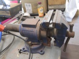 Bench top Vise