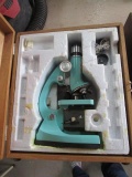 tascoDeluxe Microscope