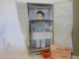 Trick  Treat  Danbury Mint Garfield Porcelain Doll