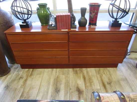 Long Wood 8 Drawer Dresser