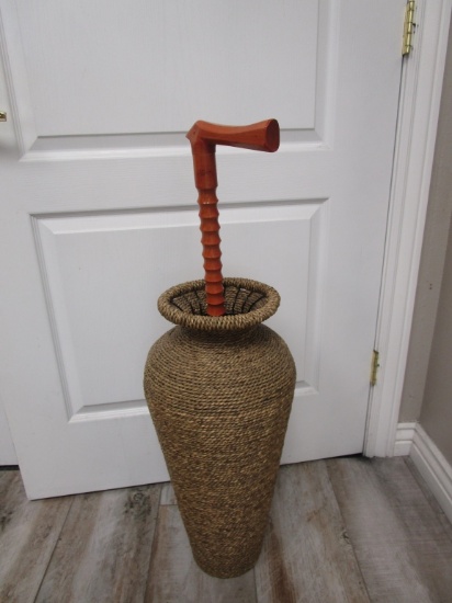 Cane Basket w/ One Cane