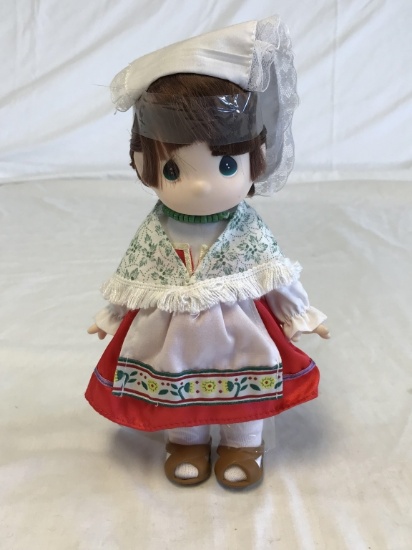 Children of the World Precious Moments Doll ITALY