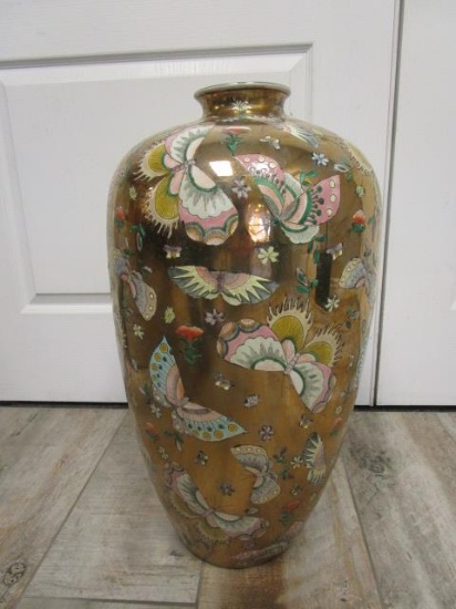 Large Butterfly Chinese Porcelain Vase