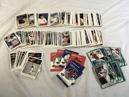 2001 Fleer Platinum Baseball Lot of 400 Cards
