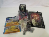 Lot of Star Wars Items, Incl. 2 Gift Bags