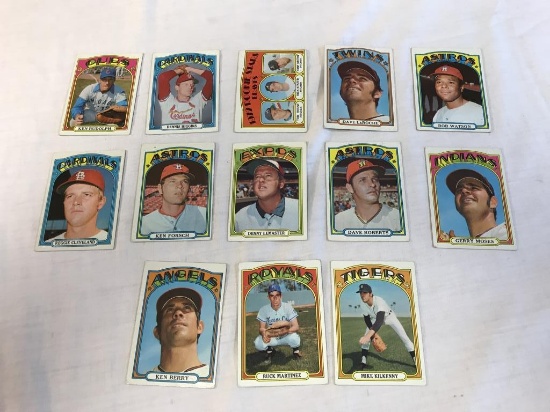 1972 Topps Baseball Cards Lot of 16 Cards