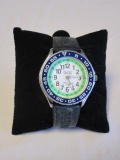 1989 Guess Professional Divers Wrist Watch