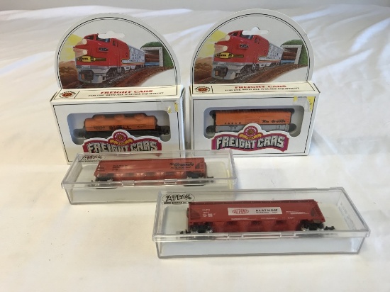 Lot of 4 HO Scale Train Freight Cars NEW