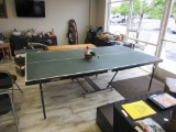 Harvard Ping Pong table with paddles and balls