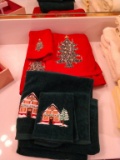 Mixed lot of Christmas towels