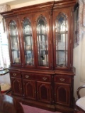 Traditional style china hutch