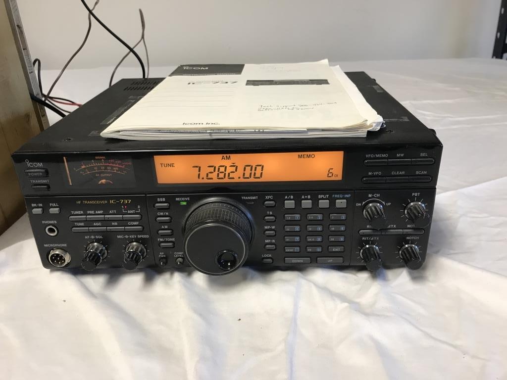 Icom IC-737 Amateur Transceiver Radio with Battery | Art, Antiques &  Collectibles Collectibles Radios, Phonographs & Phones Collectibles |  Online Auctions | Proxibid