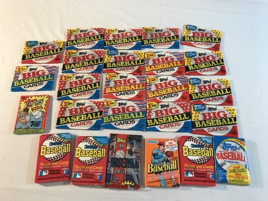 Lot of 25 Vintage sealed packs of baseball Cards