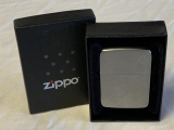 Zippo CLASSIC CHROME VINTAGE STYLE Lighter NEW