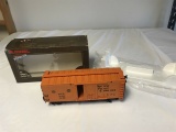 LIONEL 8-87100 UNION PACIFIC PFE REEFER G SCALE