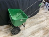 Scotts 2000 speedygreen Spreader