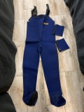 Cabela's Blue under armour Outfit Size Medium