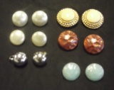 Earrings - Lot of 6 clip on Rounds