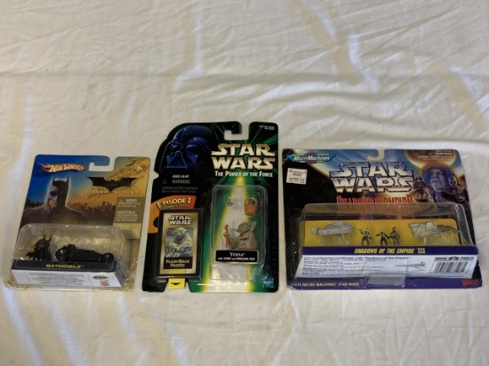 Lot of 3 STAR WARS & BATMAN Toys NEW