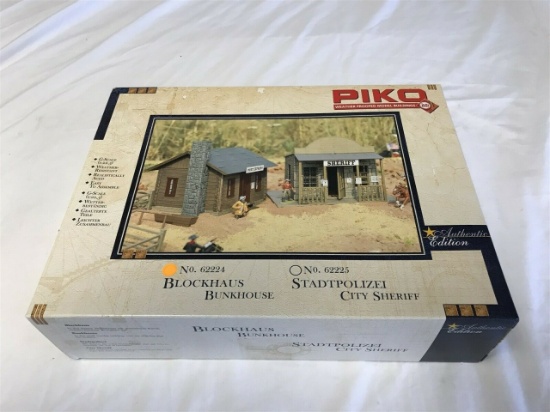 Piko G Scale  Blockhaus Bunkhouse City Sheriff Kit