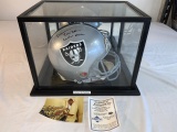 DARREN MCFADDEN Raiders AUTOGRAPH FS Helmet COA