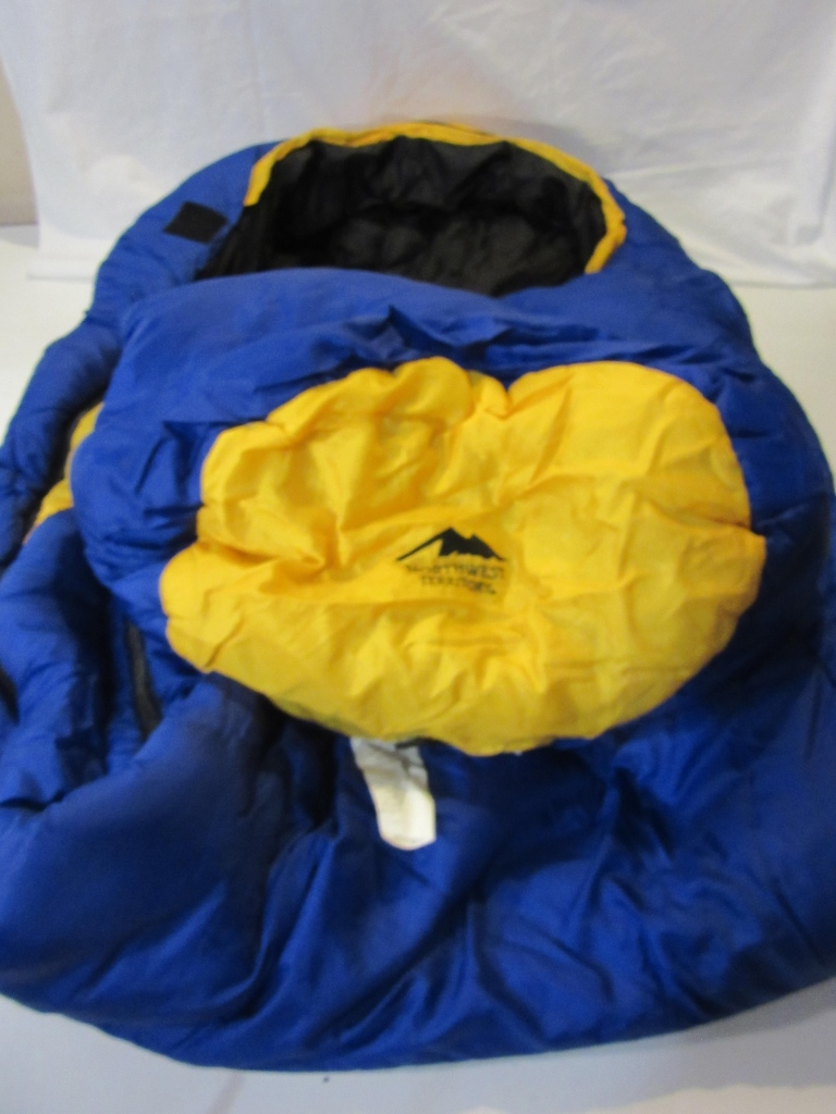 Northwest Territory Fort Knox Sleeping Bag Proxibid