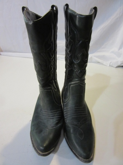Women's Size 7/8 Dark Green Cowboy Boots Used