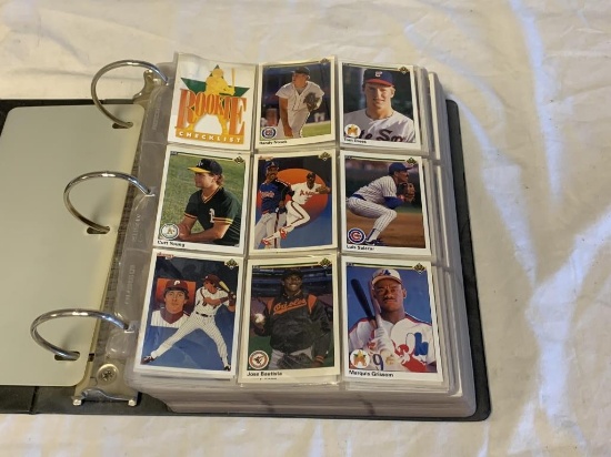 1990 Upper Deck Baseball Complete Card Set 1-700.