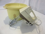 Vintage Hamilton Beach Hand Mixer&Tupperware Bowl