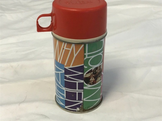VINTAGE THERMOS CURIOSITY SHOP 1972 BROADCASTING