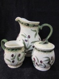 Oneida Oliveto Pitcher & Creamer Set