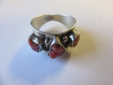 .925 Silver 6.5g Size 8 Ring w/ 3 Red Jaspers