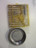 Precision Screwdriver Set With Magnetic Parts Tray