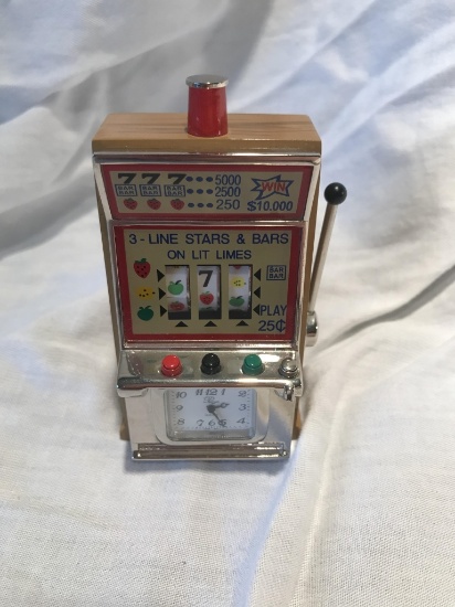 Miniature Platinum Slot Machine Clock