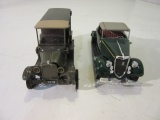 1933 Ford Roadster & Model T Ambulance Model Cars