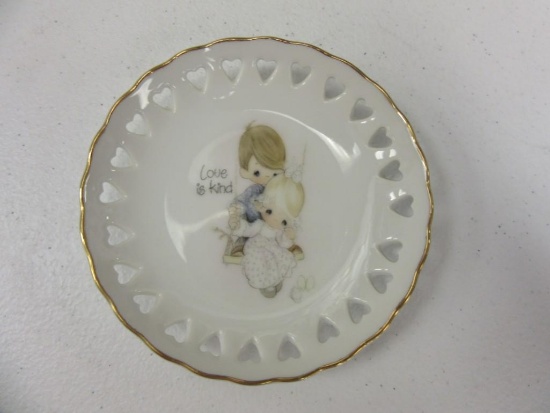 1978 Precious Moments "Love is Kind" Decorative 4" Plate