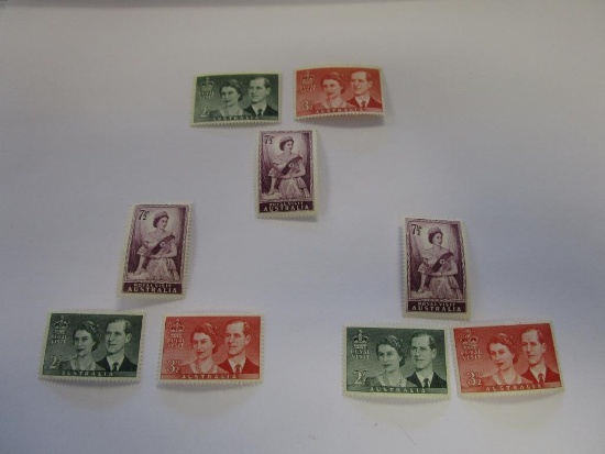 Lot of 15 historical Australian postage stamps