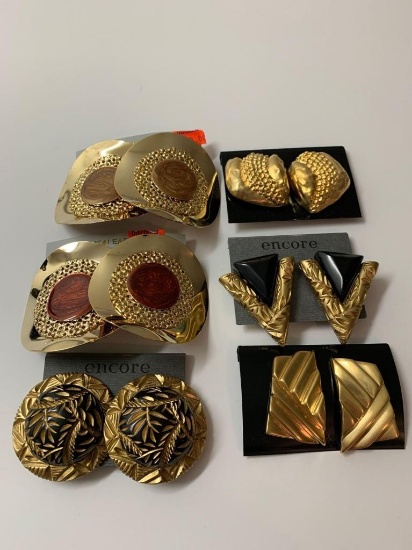 Lot of six vintage statement costume jewelry clip