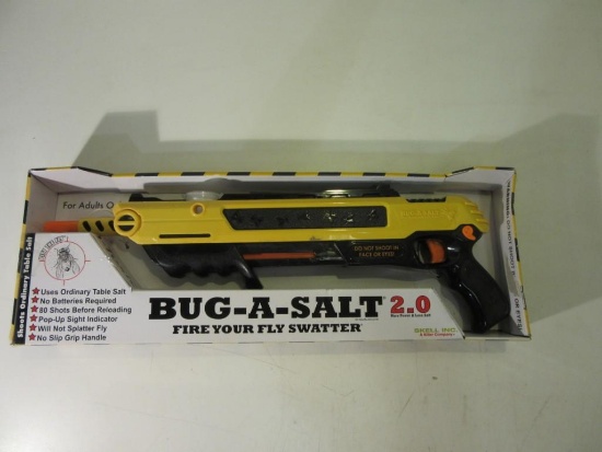 Bug-A-Salt Salt Gun w/ Box Excellent Used Condition TESTED and Functioning